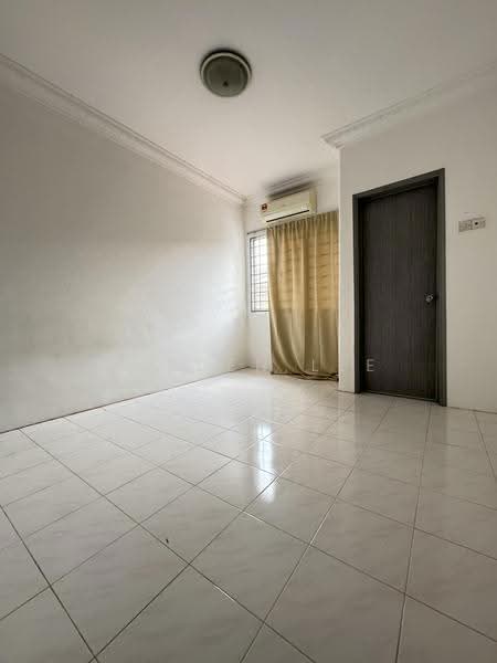 2-storey Terraced House for Sale in BANDAR PUCHONG JAYA (Puchong) - Jayden Lee - Interior - PropertyGuru.com.my