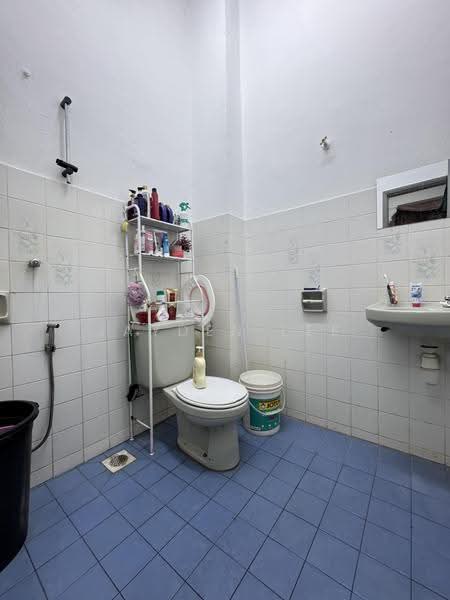 2-storey Terraced House for Sale in BANDAR PUCHONG JAYA (Puchong) - Jayden Lee - Bathroom - PropertyGuru.com.my