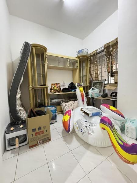 2-storey Terraced House for Sale in BANDAR PUCHONG JAYA (Puchong) - Jayden Lee - Living Room - PropertyGuru.com.my