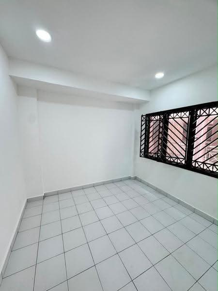 Apartment for Sale at Pan Vista - JAN AU - Interior - PropertyGuru.com.my