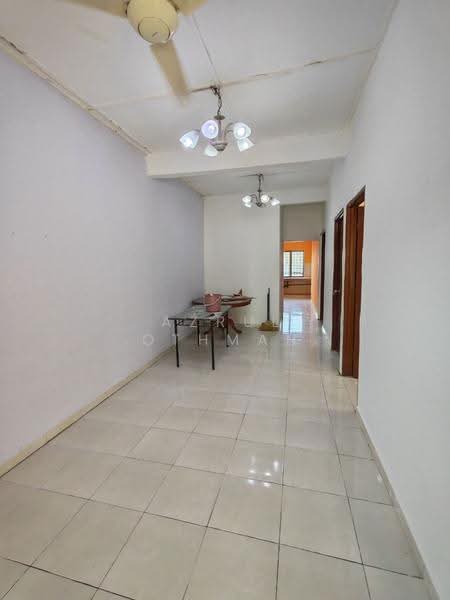 Rumah Teres 1-Tingkat untuk Dijual di Taman Cempaka (Senawang) - Azrul Othman - Corridor - PropertyGuru.com.my