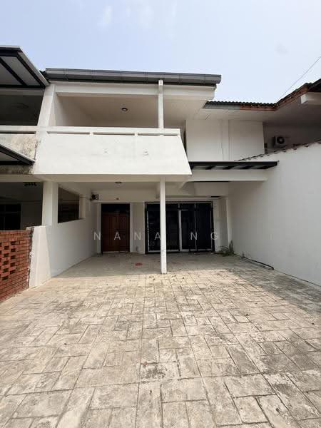 Rumah Teres 2-Tingkat untuk Dijual di Taman Perling (Perling) - Nana Ng - Exterior - PropertyGuru.com.my