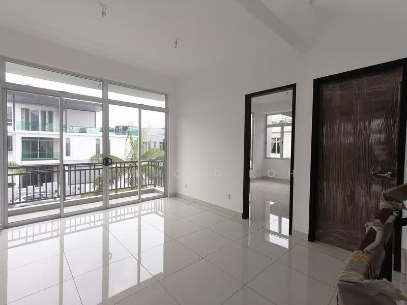 3-storey Terraced House for Sale in Skudai (Johor) - Jasmond Koh - Living Room - PropertyGuru.com.my