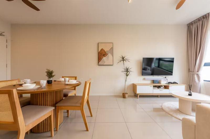 Kondominium untuk Dijual di Aura Residence - Lucus Goh - Living Room - PropertyGuru.com.my