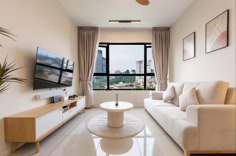 Kondominium untuk Dijual di Aura Residence - Lucus Goh - Living Room - PropertyGuru.com.my