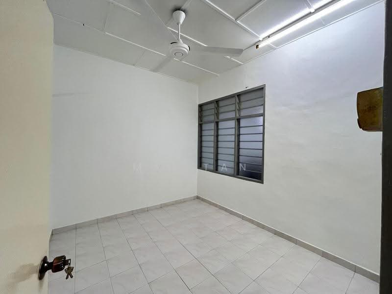 Rumah Teres 1-Tingkat untuk Dijual di Taman Puteri (Kluang) - May Tan - PropertyGuru.com.my