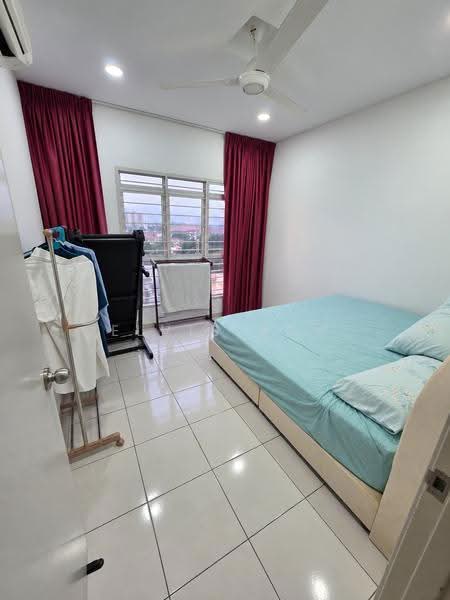 Kondominium untuk Dijual di Sky Awani Residensi 1 - Elvis Kok - Bedroom - PropertyGuru.com.my