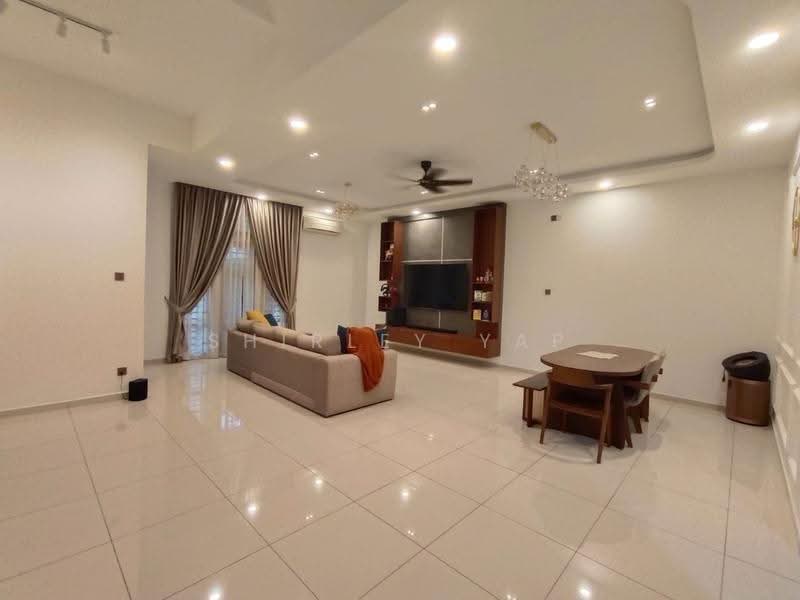 Rumah Teres 2-Tingkat untuk Dijual di Bandar Seri Alam (Masai) - Shirley Yap - Living Room - PropertyGuru.com.my