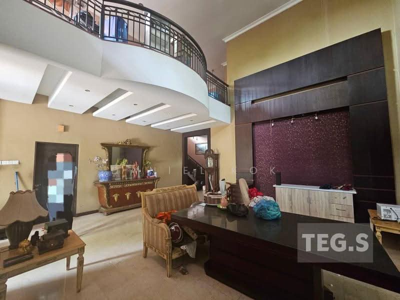 Bungalow House for Sale in Kota Kemuning (Shah Alam) - Daniel Kok - Living Room - PropertyGuru.com.my