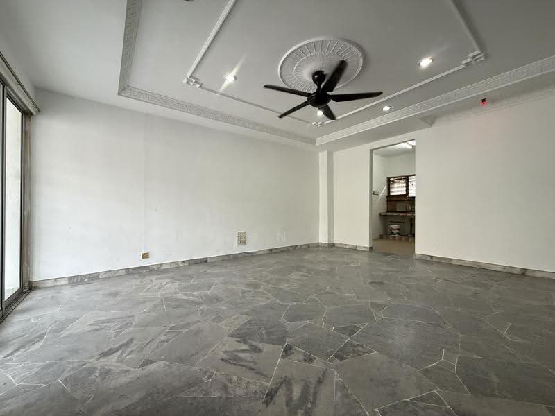 2-storey Terraced House for Sale in Pandan Indah (Ampang) - Bryan Ng - Living Room - PropertyGuru.com.my
