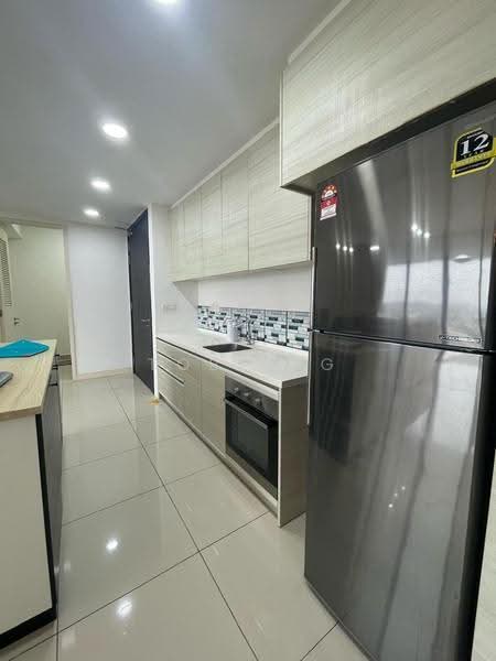 Kondominium untuk Disewa di Windows on The Park - Tobey G - Kitchen - PropertyGuru.com.my