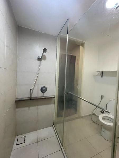 Kondominium untuk Disewa di Windows on The Park - Tobey G - Bathroom - PropertyGuru.com.my
