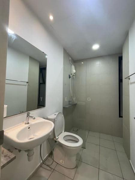 Kondominium untuk Disewa di Windows on The Park - Tobey G - Bathroom - PropertyGuru.com.my
