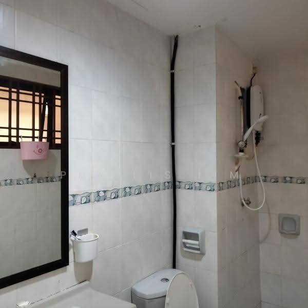 Condominium for Rent at Pelangi Astana - Phyllis Lim - Bathroom - PropertyGuru.com.my