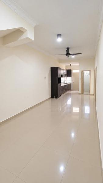1-storey Terraced House for Sale in Taman Balakong Jaya (Balakong) - Melvin . - Kitchen - PropertyGuru.com.my