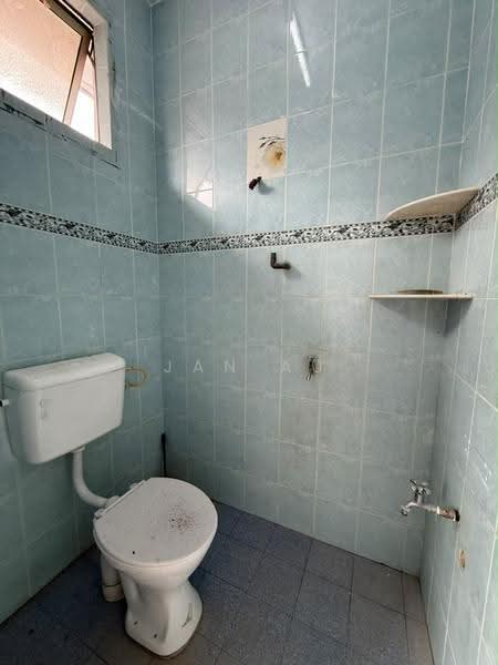 2-storey Terraced House for Sale in Taman Kota Masai (Pasir Gudang) - JAN AU - Bathroom - PropertyGuru.com.my