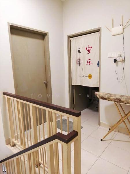 2-storey Terraced House for Sale in Taman Austin Duta (Tebrau) - Tommy Tai - Corridor - PropertyGuru.com.my