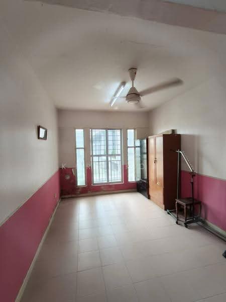 Flat for Rent at Pantai Indah Fasa 1 - kiru kok - Interior - PropertyGuru.com.my