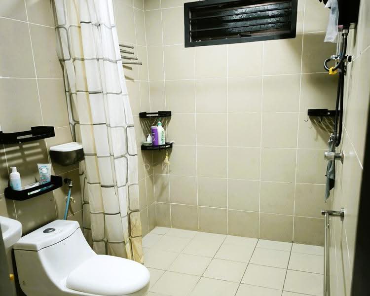 2-storey Terraced House for Sale in Taman Sri Muda (Shah Alam) - Lok Teh - Bathroom - PropertyGuru.com.my
