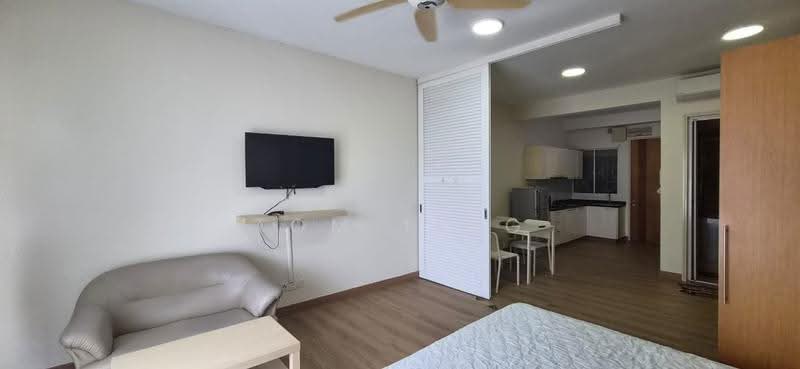Service Residence for Sale at Oasis Serviced Suites @ Oasis Ara Damansara - Tom Ting - Living Room - PropertyGuru.com.my