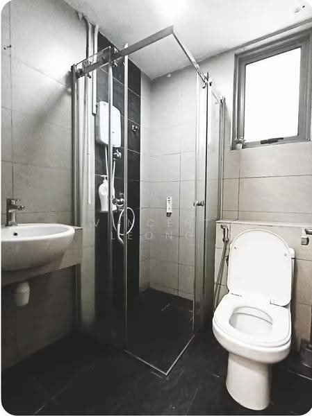 Service Residence for Rent at The Loft @ KK Times Square - Vincent Leong - Bathroom - PropertyGuru.com.my