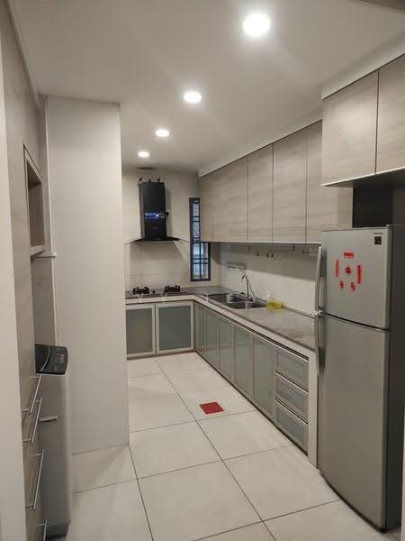 Rumah Teres 1-Tingkat untuk Disewa di Taman Setia Indah (Tebrau) - YY Tey - Kitchen - PropertyGuru.com.my