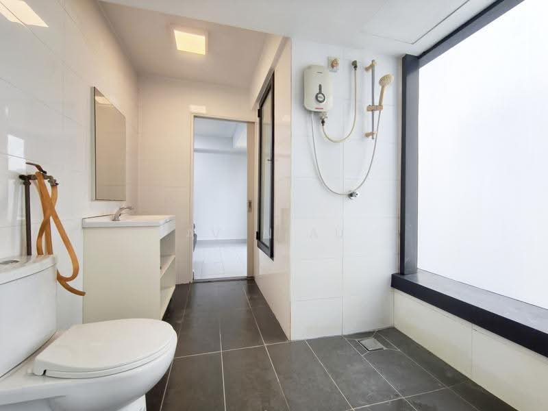 Kediaman Servis untuk Disewa di SOHO @ Empire City - AVAN AU - Bathroom - PropertyGuru.com.my
