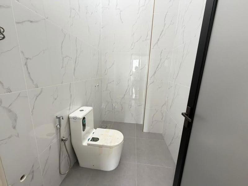 Semi-Detached House for Sale in Austin Heights (Tebrau) - JAN AU - Bathroom - PropertyGuru.com.my