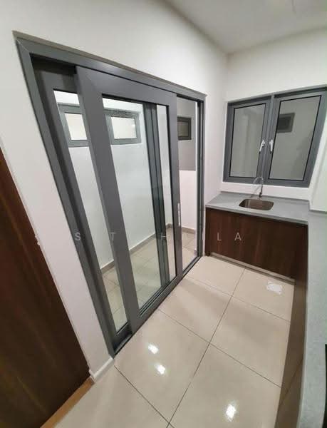 Condominium for Rent at Lakefront Residence - Siti Haila - Kitchen - PropertyGuru.com.my