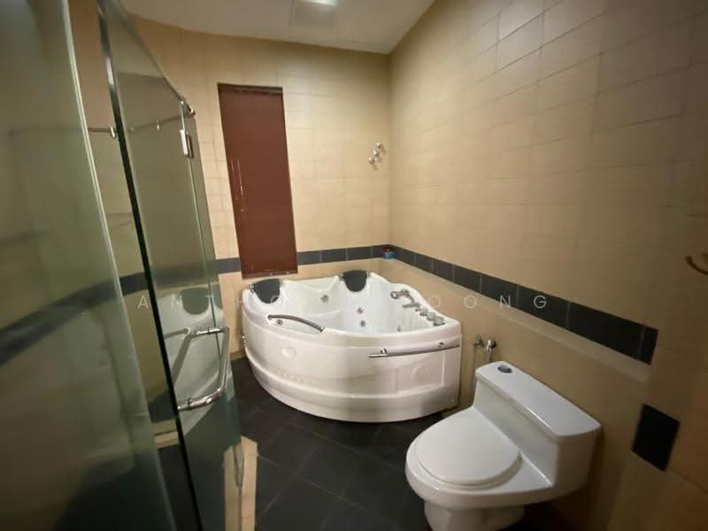 Rumah Banglo untuk Disewa di Kepong Baru (Kepong) - Anthony Foong - Bathroom - PropertyGuru.com.my