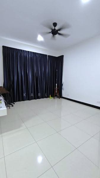 Cluster House for Sale in Setia Tropika (Johor Bahru) - Karl Lim - Living Room - PropertyGuru.com.my