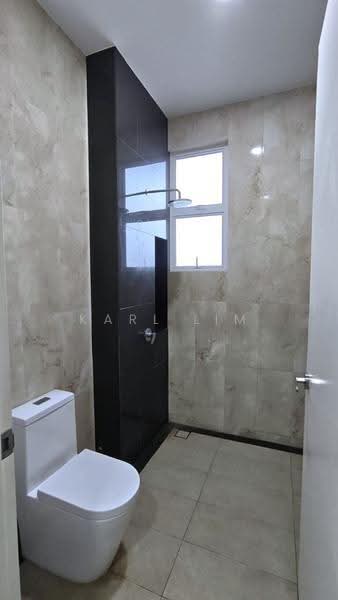Cluster House for Sale in Setia Tropika (Johor Bahru) - Karl Lim - Bathroom - PropertyGuru.com.my