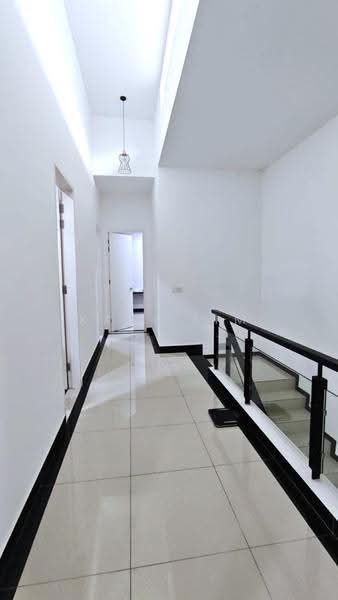 Cluster House for Sale in Setia Tropika (Johor Bahru) - Karl Lim - Corridor - PropertyGuru.com.my