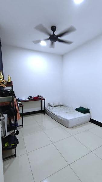 Cluster House for Sale in Setia Tropika (Johor Bahru) - Karl Lim - Bedroom - PropertyGuru.com.my