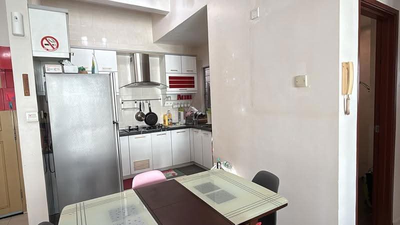 Service Residence for Rent at E-Tiara - Yee Cheak Chen - Kitchen - PropertyGuru.com.my