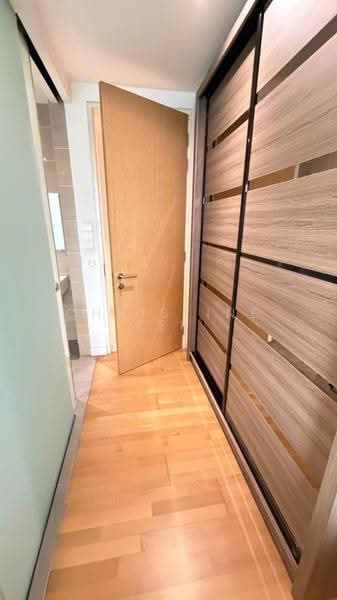 Kediaman Servis untuk Dijual di Setia SKY Residences - Christine Ler - Corridor - PropertyGuru.com.my