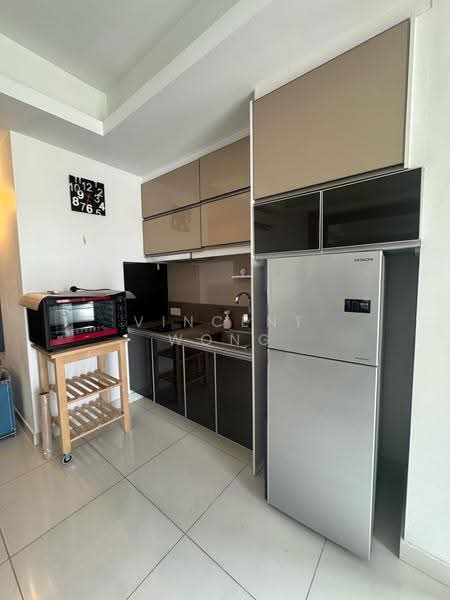 Service Residence for Rent at Chelsea @ Plaza Damas 3 - Vincent Wong - Kitchen - PropertyGuru.com.my