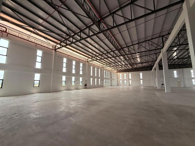 Detached Factory for Rent in Sungai Buloh (Selangor) - JC Looi - Interior - PropertyGuru.com.my