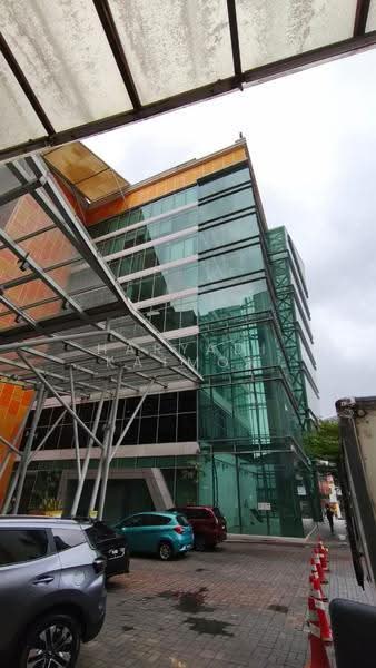 Pejabat untuk Dijual di Sungai Besi (Kuala Lumpur) - Haryadi Katmon - Exterior - PropertyGuru.com.my