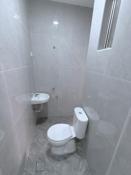 2-storey Terraced House for Sale in Taman Setia Indah (Tebrau) - Karl Lim - Bathroom - PropertyGuru.com.my