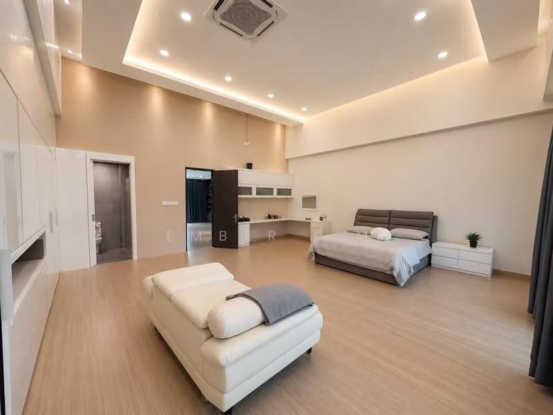 3-storey Terraced House for Sale in Bandar Nusaputra (Puchong) - Ember Lim - Bedroom - PropertyGuru.com.my