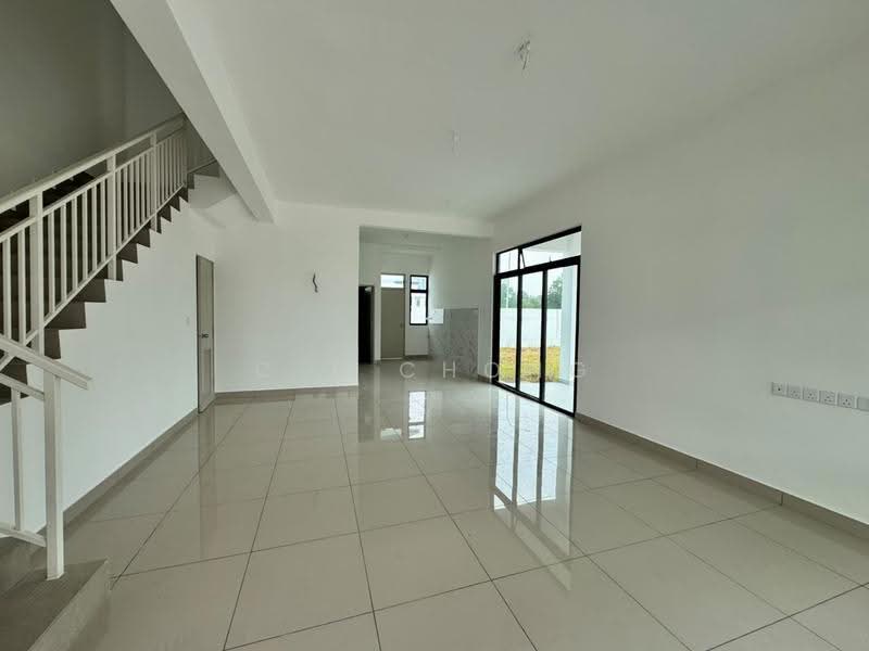 2-storey Terraced House for Sale in Johor Bahru (Johor) - C.T Chong - Living Room - PropertyGuru.com.my
