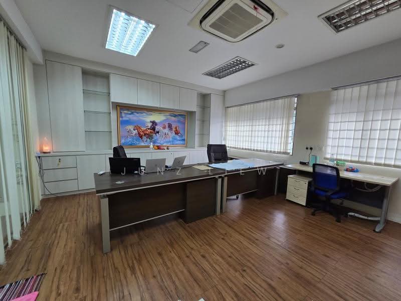 Shop for Sale in Taman Ungku Tun Aminah (Skudai) - Junz Liew - Study - PropertyGuru.com.my