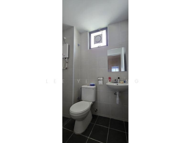 Rumah Teres 2-Tingkat untuk Disewa di Bandar Cassia (Batu Kawan) - Lee Yi Zheng - Bathroom - PropertyGuru.com.my