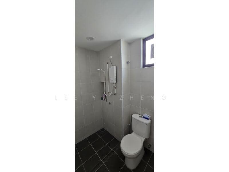 Rumah Teres 2-Tingkat untuk Disewa di Bandar Cassia (Batu Kawan) - Lee Yi Zheng - Bathroom - PropertyGuru.com.my