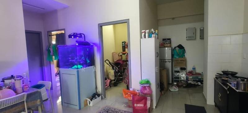 Condominium for Sale at The Wharf Residence - Rain Lee - Living Room - PropertyGuru.com.my
