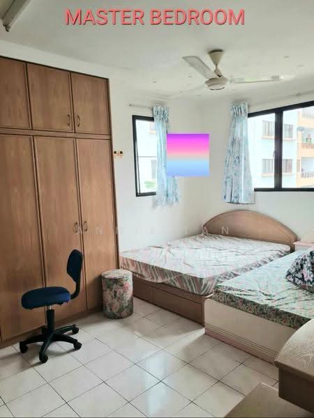 Apartment for Sale at Pearl Garden - Annie Tan - Master Bedroom - PropertyGuru.com.my