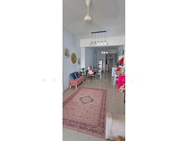 Flat for Sale at Pangsapuri Nilam Indah - Mohd Ghazali - Living Room - PropertyGuru.com.my