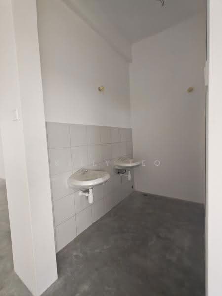 Shop for Rent in Kota Bayuemas (Klang) - Kelly Teo - Bathroom - PropertyGuru.com.my