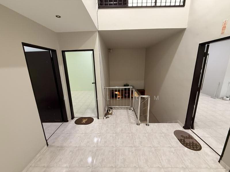 2-storey Terraced House for Rent in Taman Puteri Indah (Batu Pahat) - Ronald Lim - Entrance - PropertyGuru.com.my